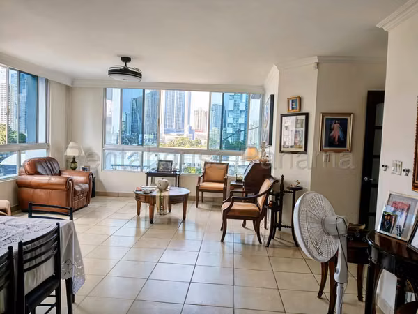 ALQUILER DE APARTAMENTO EN BAHÍA OBARRIO CALLE 50 HQ