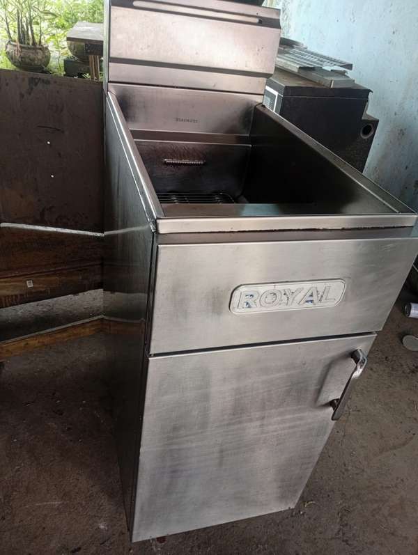 Gas fryer