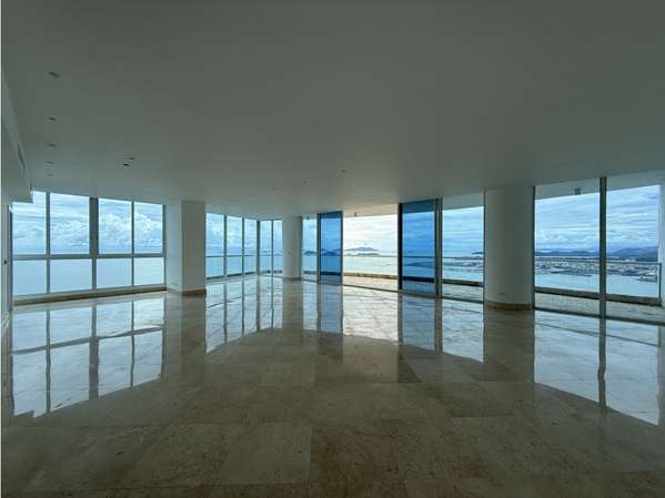 ALQUILER DE APARTAMENTO EN THE POINT, PAITILLA 500 M2
