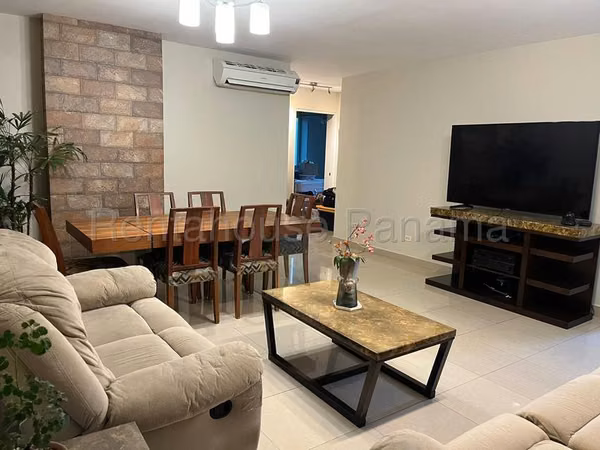 Apartamento en Alquiler en Chanis JG