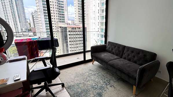 Rental apartment in PH Living 73
