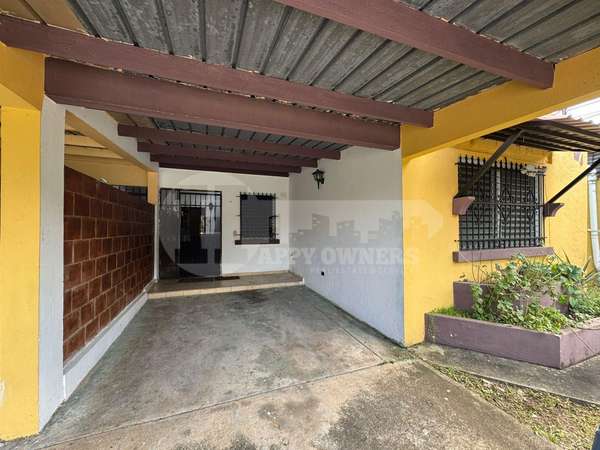 Rental house villa in Villa de las fuentes. GM