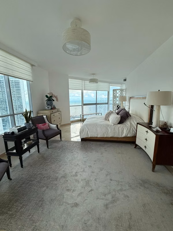 Venta de Apartamento en Avenida Balboa, PH Allure at the Park