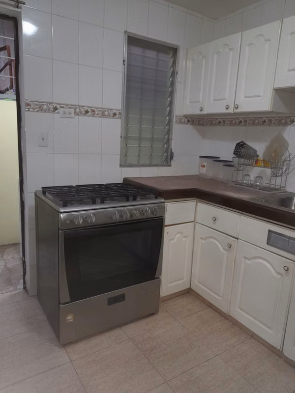 Dead Tomb Rental Private furnished room for gentlemen