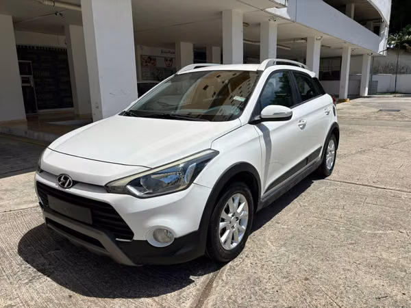 HYUNDAI I20 ACTIVE MANUAL 2017