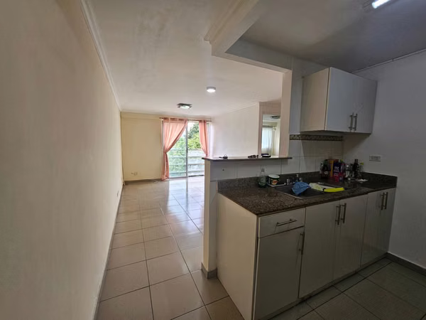 APT 2R1B1P VACIO CERCA PLAZA LEFEVRE 75 EN RIO ABAJO 500