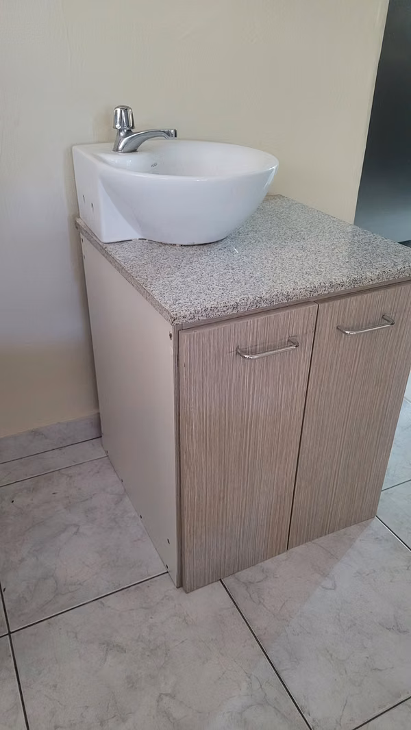 Floating corner wash with furniture