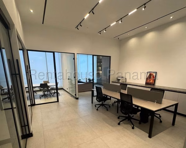 Venta de Edificio en Avenida Balboa Bicsa EC
