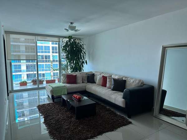 Apartment for sale in Bella Vista, PH Bellview
