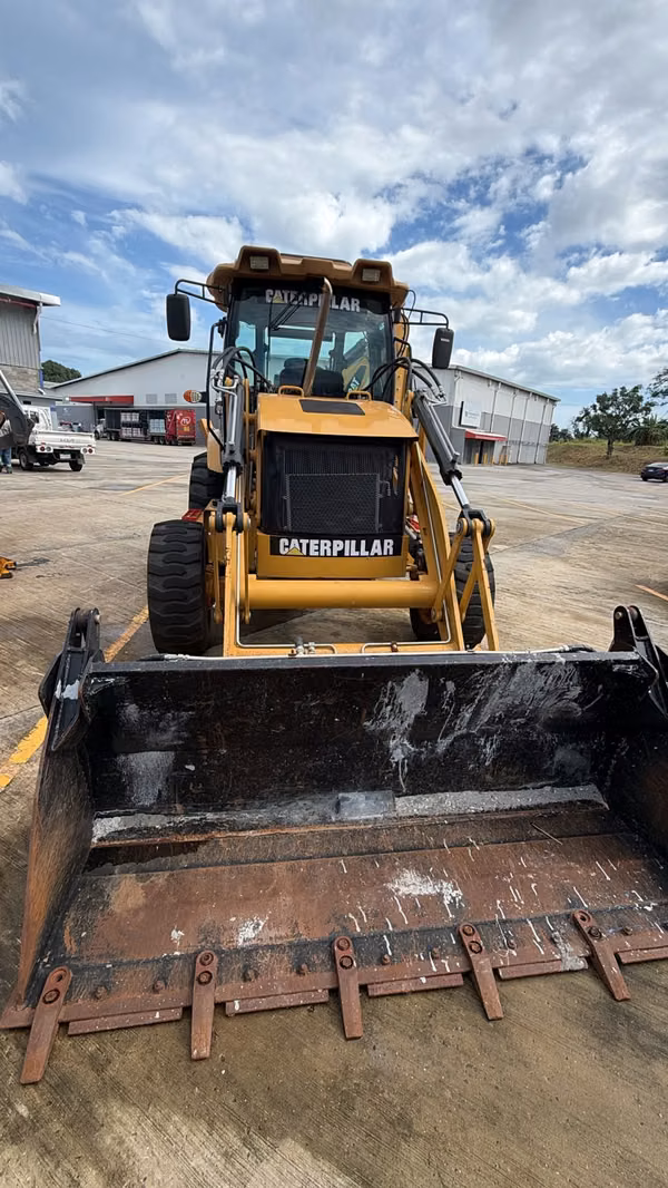 CATERPILLAR 420F IT IN EXCELLENT CONDITIONS - 124; READY TO WORK