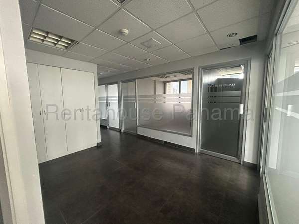 Office Rental in Ocarrio 26PPM6616