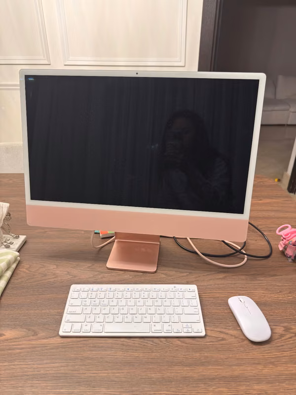2021 Apple iMac with Apple M1 Chip with 8-core CPU (24-inch, 8GB RAM, 256GB SSD Storage) (QWERTY English) Pink 