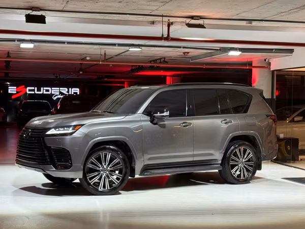 LEXUS LX
