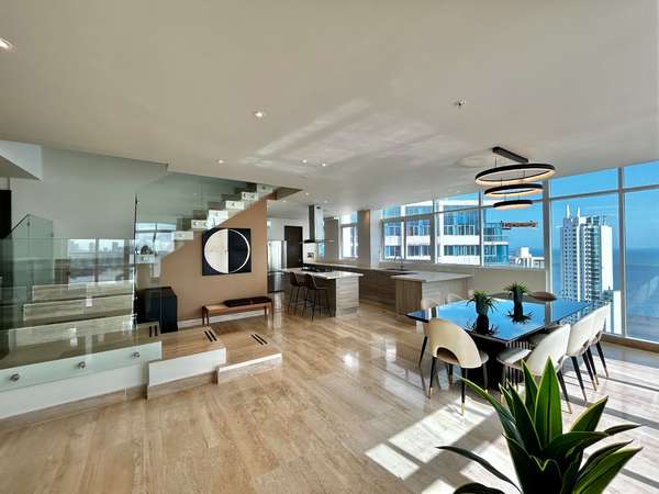Alquiler de Apartamento AMOBLADO en PH The Regent, Costa del Este