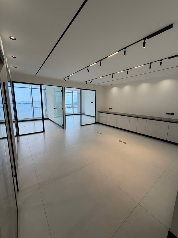 OFICINA REMODELADA EN VENTA – BICSA FINANCIAL CENTER | AVENIDA BALBOA