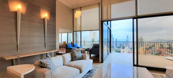 LOFT CON ESOPECTACULAR VISTA ESPECTACULAR | 450M² | AMUEBLADO | LA CRESTA