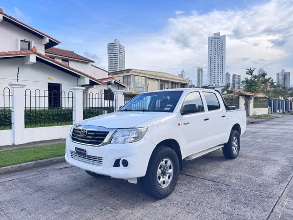 Toyota Hilux 2012