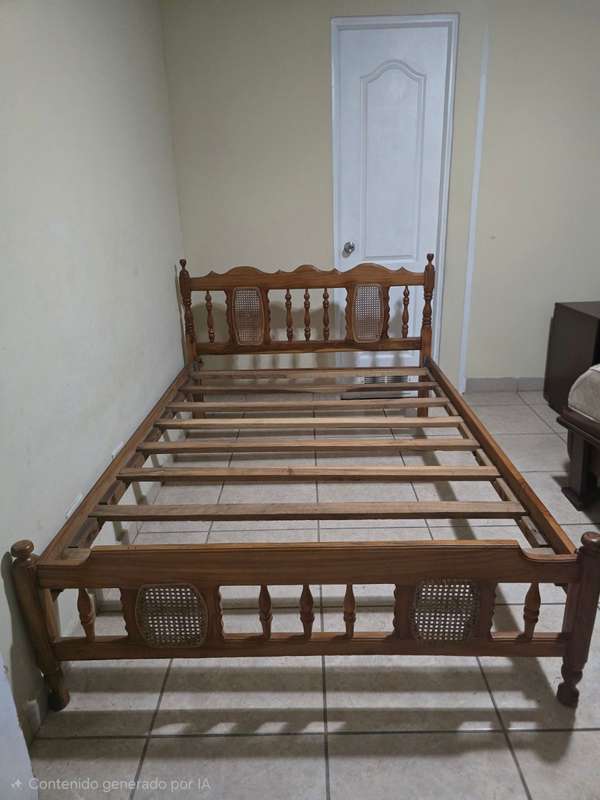 Sell Full / Double Wood Bed
