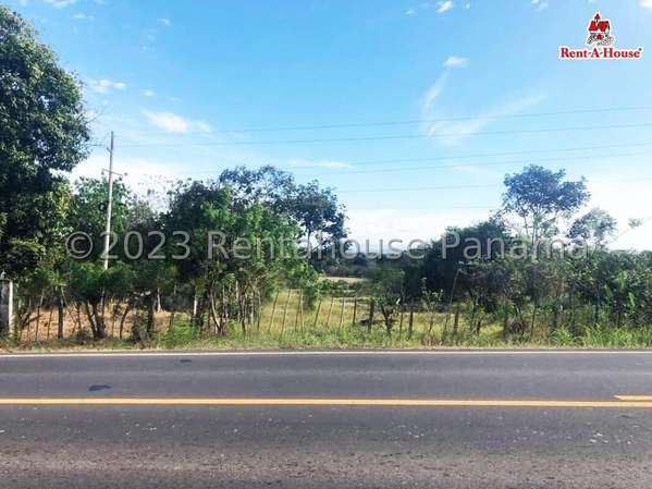 Land For Sale In La Arena, Chitre YS