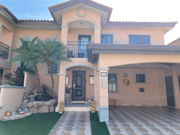 Sale of House 2 Levels Versailles Private Pool