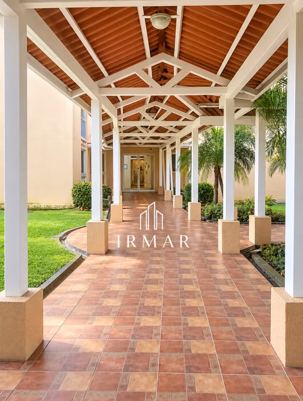ALQUILO APARTAMENTO EN TORRES DE VERSALLES 