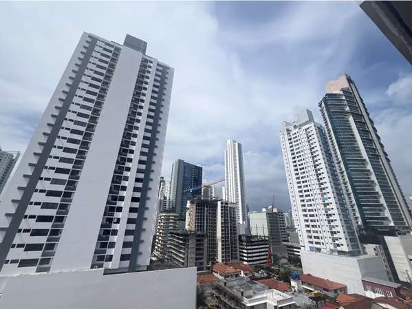 ¡APARTAMENTO EN VENTA EN PH ALEXIA – BELLA VISTA!