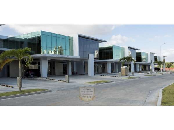 Venta de Bodega en Panama Viejo L.T