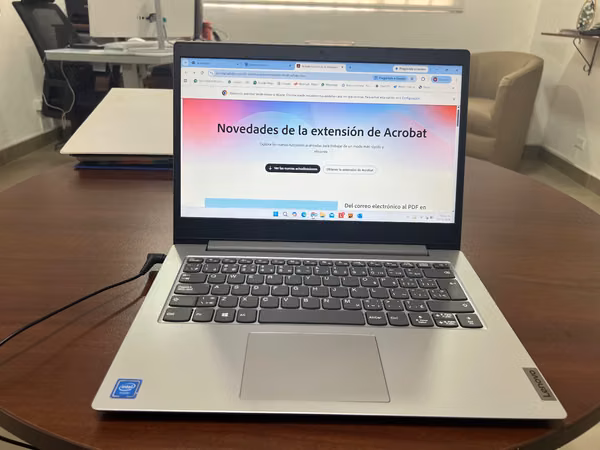 Lenovo IdeaPad 14IGL05, Modelo 81VU, con Intel acelerón N4020