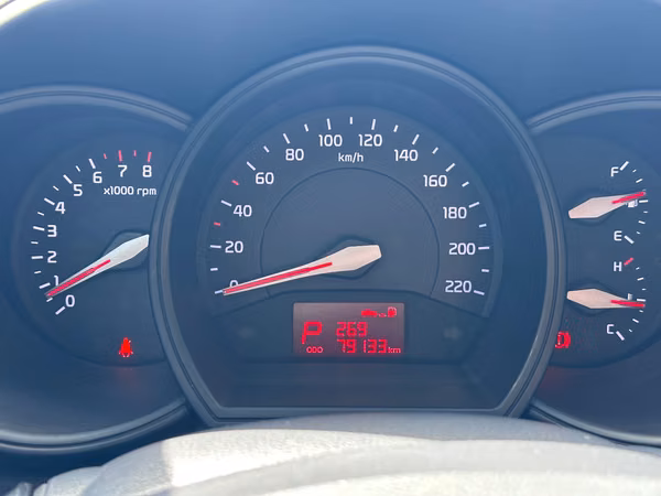Vendo kia Río poco kilometraje 