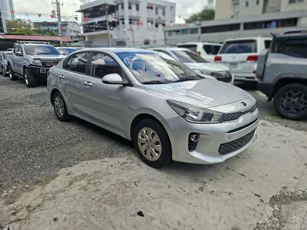 KIA RIO 2018