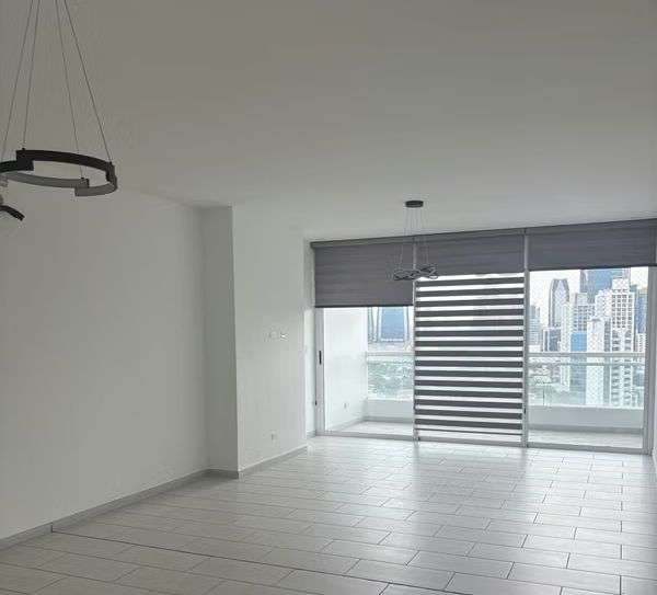 Apartment in San Francisco I189M ² I with balcony and exclusive location