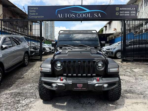 JEEP GLADIATOR RUBICON AÑO 2023 AUTOMATICA 4X4 FULL EXTRAS UNICO DUEÑO COMORADA EL AUTO STAR