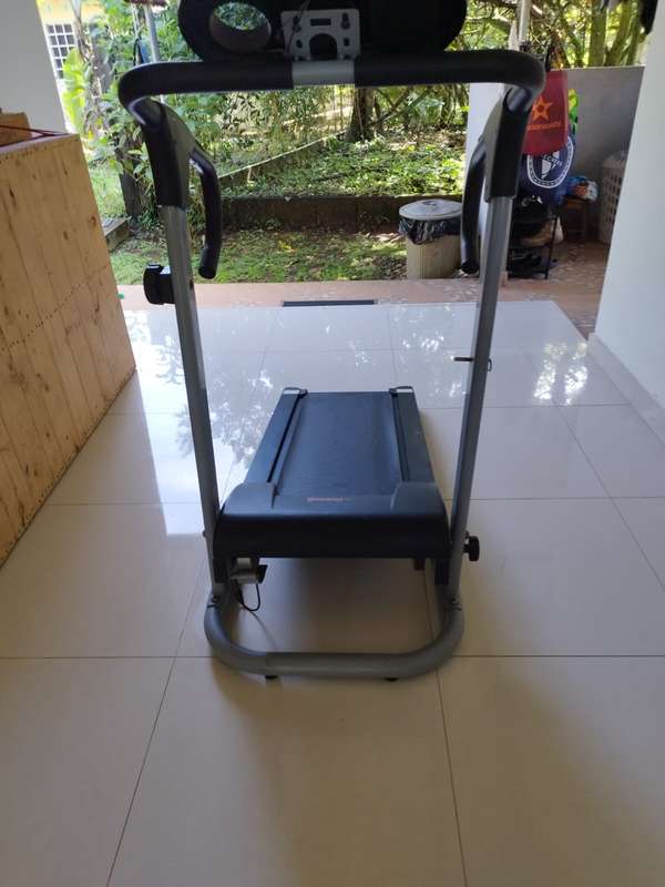 SE VENDE CAMINADORA MAGNÉTICA GYM TRAINER