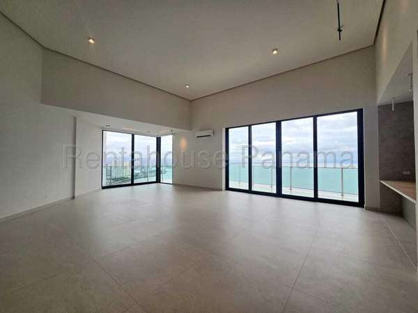 Venta de apartamento en Ph Oasis on the Bay 27MVCH6930