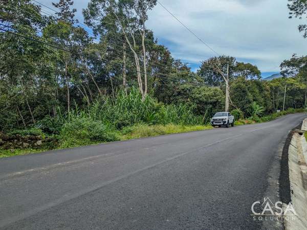 Terreno de 2,000 m² con Vista a las Montañas en Venta en Volcancito, Boquete