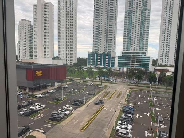 Consultorio u Oficina en Alquiler – Town Center, Costa del Este