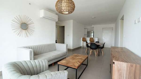 BEAUTIFUL VIEW I FURNISHED I 97 M ² I 2 BEDROOMS I BALCONY + PANORAMIC VIEW
