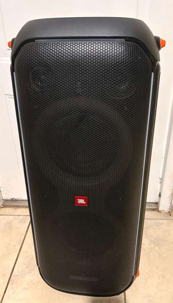 JBL PartyBox 710 Original – Bocina 800W RMS – Usada