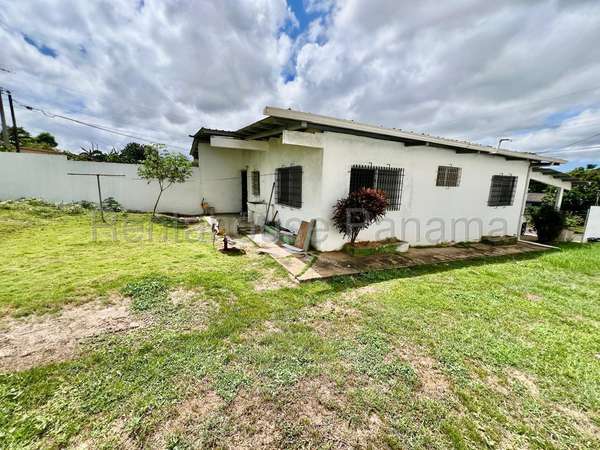 Se Vende Casa en Vista Alegre MDV27-1706