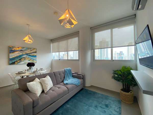 ! Apartment in Bella Vista I with fine finishes and excellent location