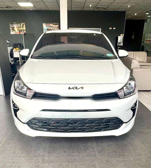 KIA RIO 2024