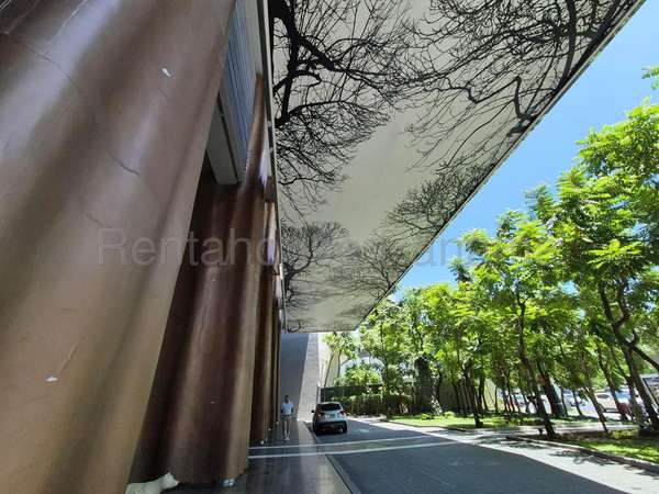 Venta Apartamento en Avenida Balboa - Yoo Arts 27YCG166