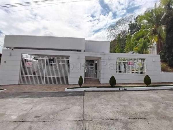 Venta de casa en Brisas del Golf 26MVCH6556