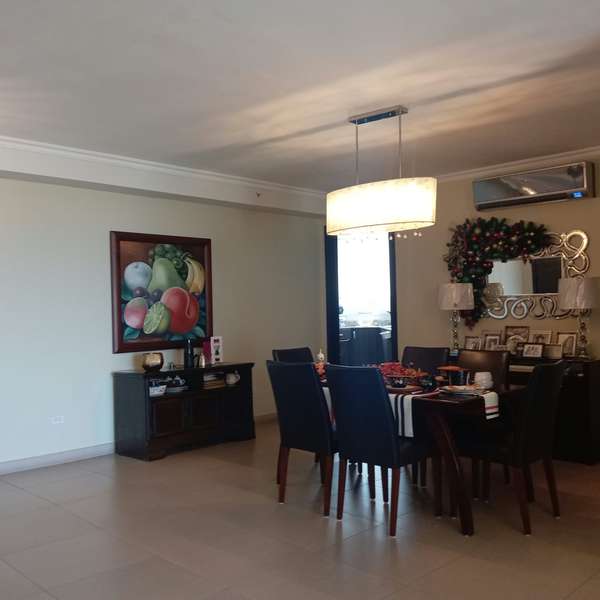 Se vende apartamento con vista al mar en Costa del Este, PH Country Club The Regent