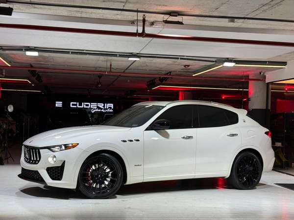 MASERATI LEVANTE GRANSPORT 2019