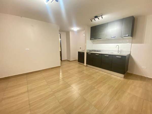 Studio Apartment Rental with Independent Entrance in La Locería | L.H.