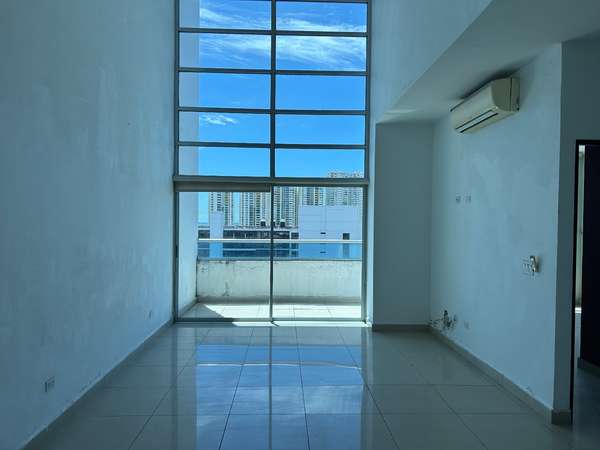 Venta de Apartamento tipo Loft en San Francisco, PH Famagosta