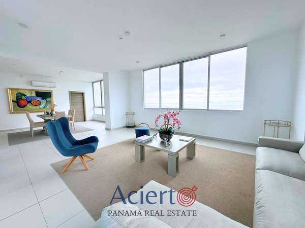 VENTA PENTHOUSE COSTA DEL ESTE