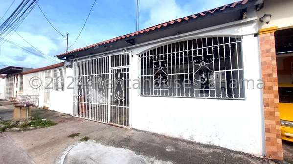 Se Vende Casa en Don Bosco GC26-8846