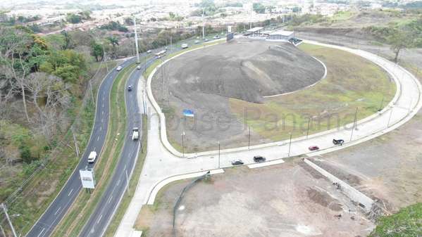 Terreno Comercial en Venta Brisas del Golf 26LRL5995